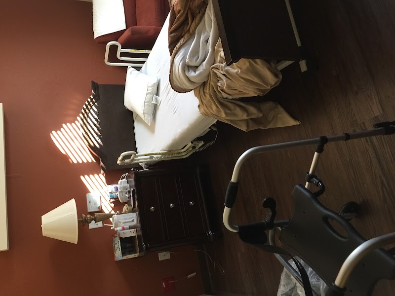 The Villages on MacArthur nursing home in Irving, TX - Photo 4 of 5