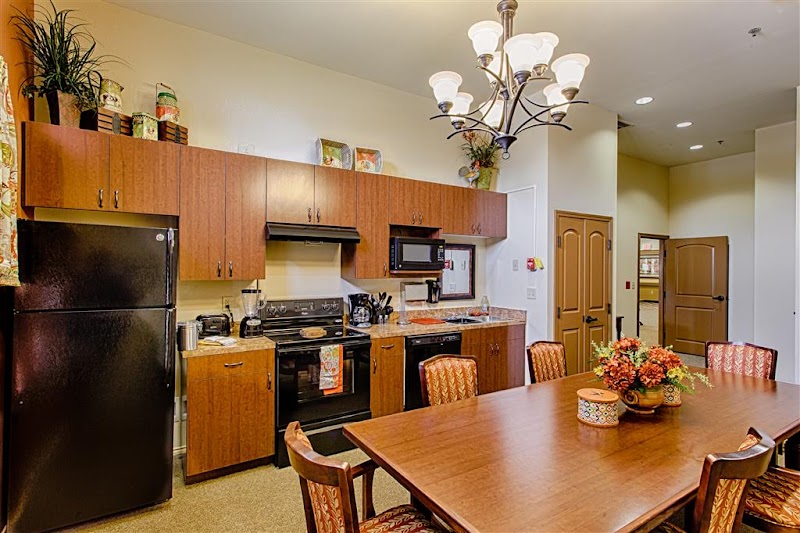 HOLLYMEAD nursing home in FLOWER MOUND, TX - Photo 5 of 10