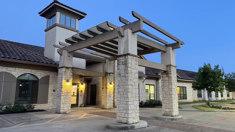 THE MEDICAL RESORT AT SUGAR LAND nursing home in SUGAR LAND, TX - Photo 2 of 5