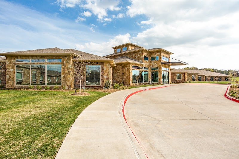 WOODLANDS PLACE REHABILITATION SUITES nursing home in DENISON, TX - Photo 2 of 10