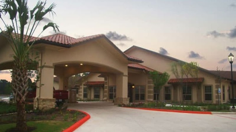 Fox Hollow Post Acute nursing home in Brownsville, TX - Photo 2 of 5
