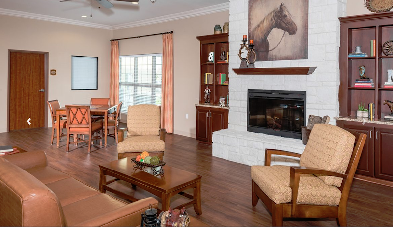 MID VALLEY NURSING & REHABILITATION nursing home in MERCEDES, TX - Photo 5 of 5