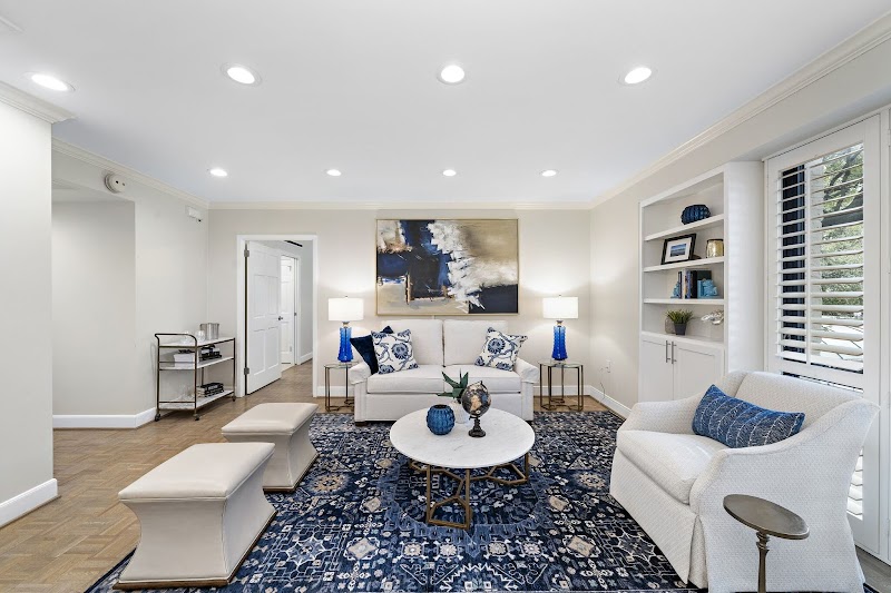 THE HALLMARK nursing home in HOUSTON, TX - Photo 4 of 10