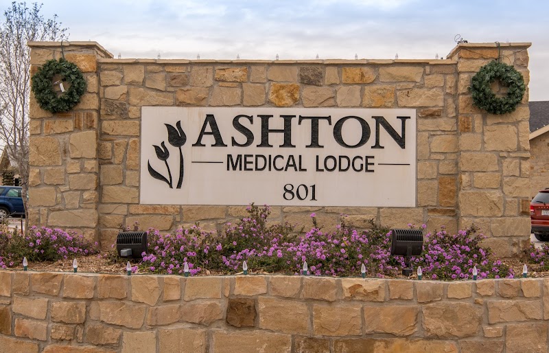 ASHTON MEDICAL LODGE nursing home in MIDLAND, TX - Photo 2 of 5