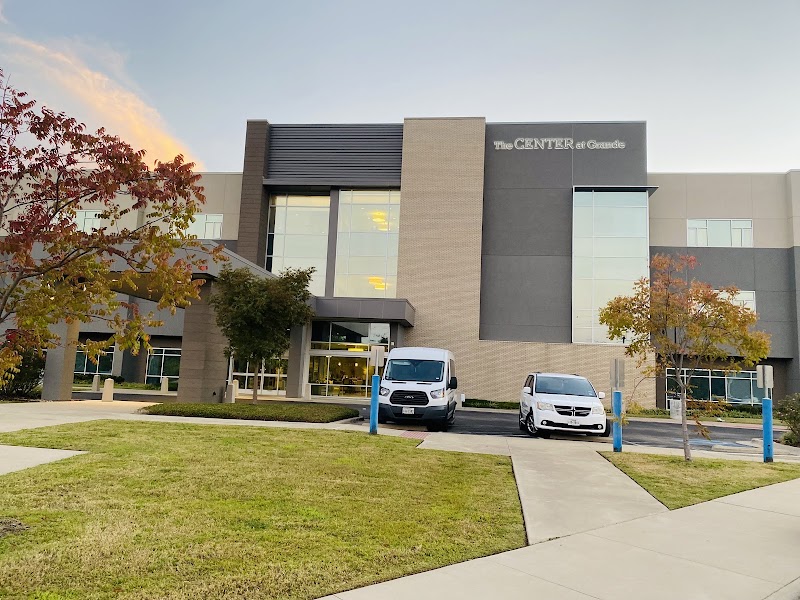 THE CENTER AT GRANDE nursing home in TYLER, TX - Photo 4 of 10