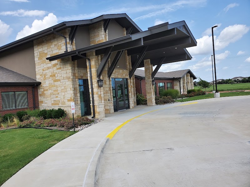 ALLEGIANT WELLNESS AND REHAB nursing home in CROWLEY, TX - Photo 2 of 10