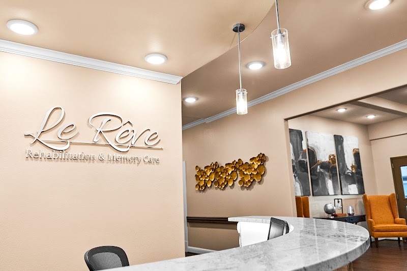 Le Reve Rehabilitation & Memory Care nursing home in Dallas, TX - Photo 5 of 5
