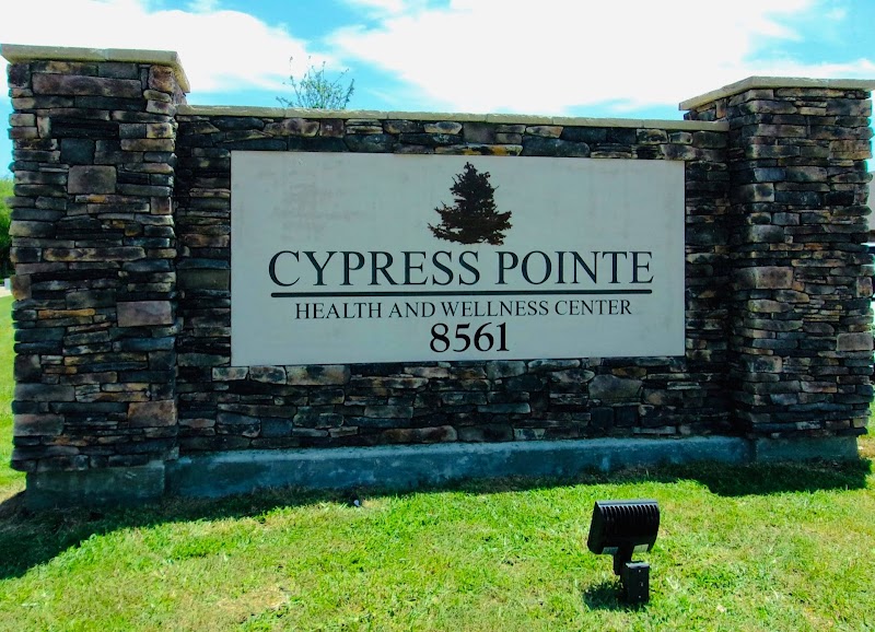 CYPRESS POINTE HEALTH & WELLNESS nursing home in HOUSTON, TX - Photo 2 of 10